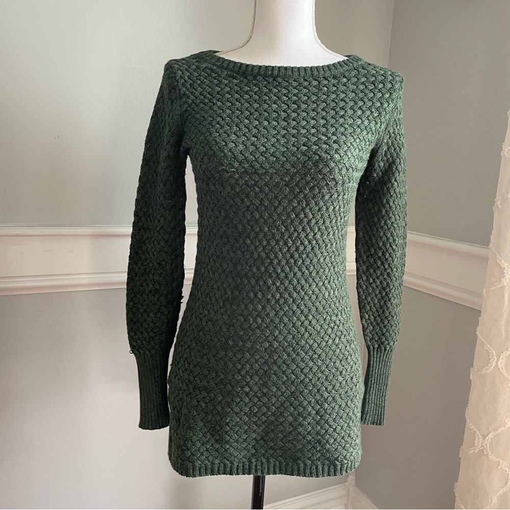 Athleta Wool Sweater Size Small Cypress Pullover Forest Green Basket Weave Knit